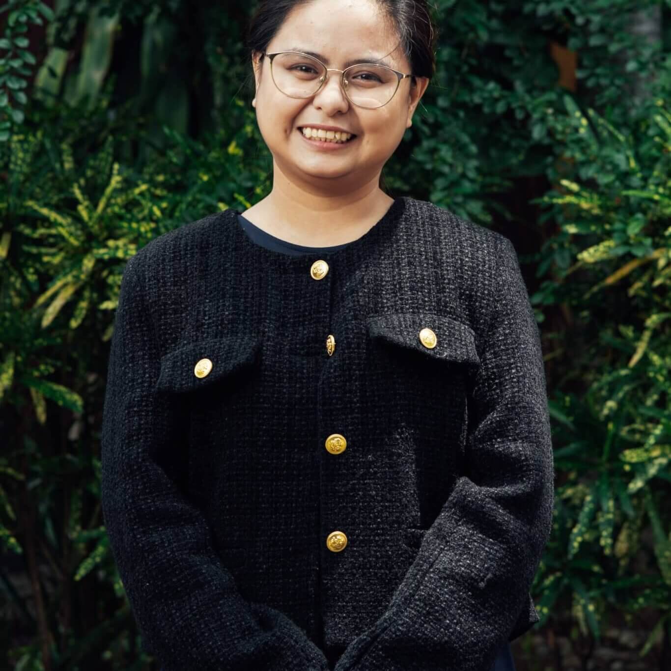 Shaira Goc-ong, Psychologist at Inner Peace PH, a mental health clinic based in Cebu City, smiling warmly and conveying a compassionate and approachable presence.